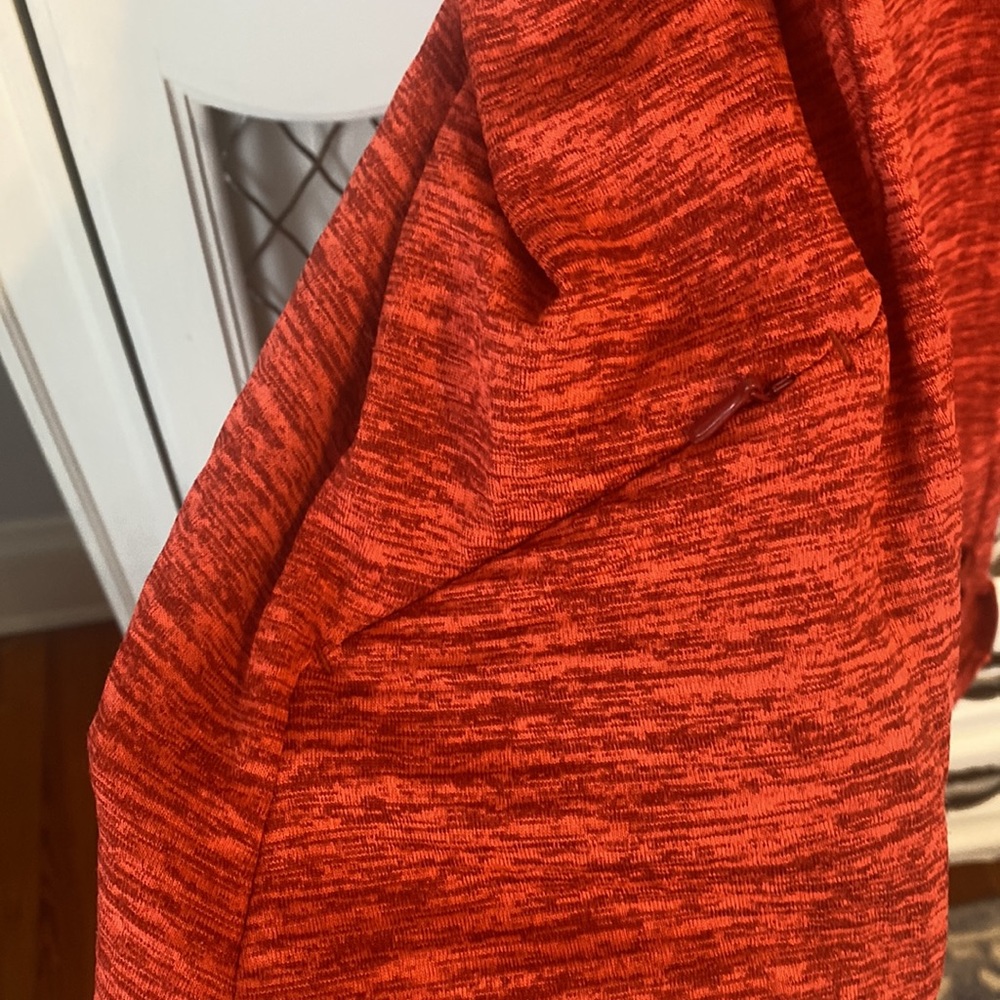 Nike Dri-fit zip up running pullover-with back pocket and hand-cover sleeves - Picture 3 of 5